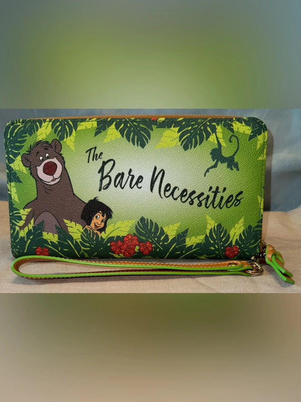 Disney Dooney & Bourke Jungle Book The Bare Necessities Wallet Wristlet